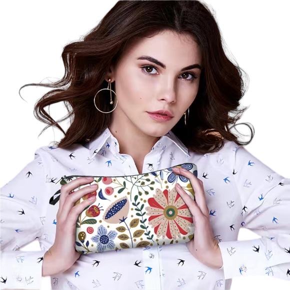 Earth Tones Floral Zip Close Cosmetic Bag - Picture 8 of 8